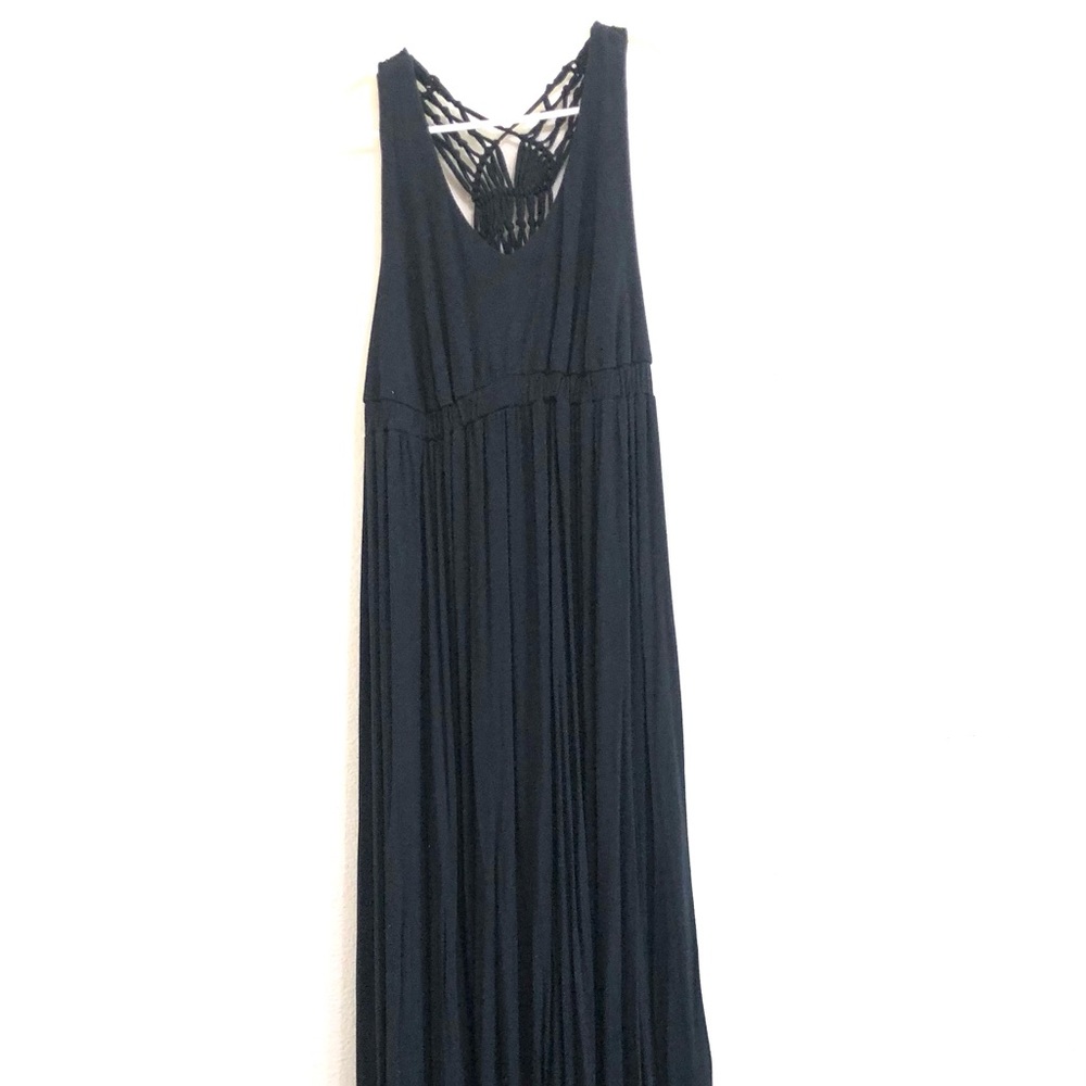 Liz Lange Black Maternity Maxi Dress